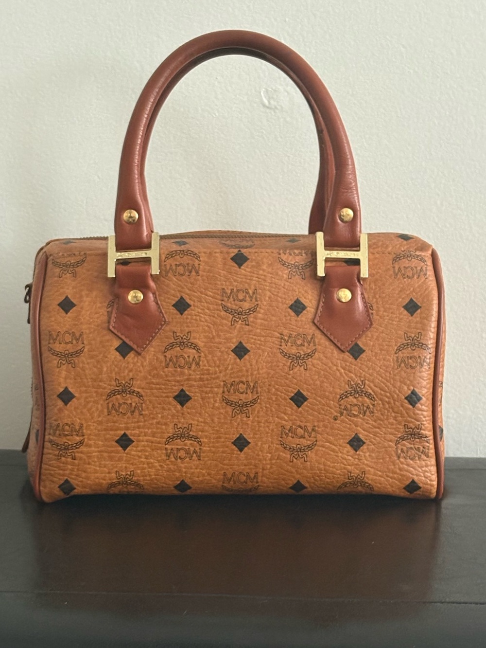 A vintage MCM Visetos Coated Canvas Heritage Boston Bag - Picture 3 of 11